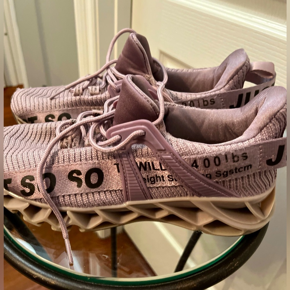 Just So So Mauve Size 9 Shoes